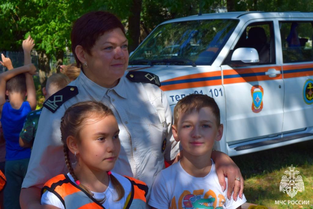 Памятка о безопасном поведении на водоемах несовершеннолетних детей.